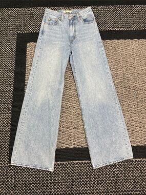 Levi’s Ribcage Wide Leg Women’s 26 Light Wash BIG E High Rise Jeans Classic
